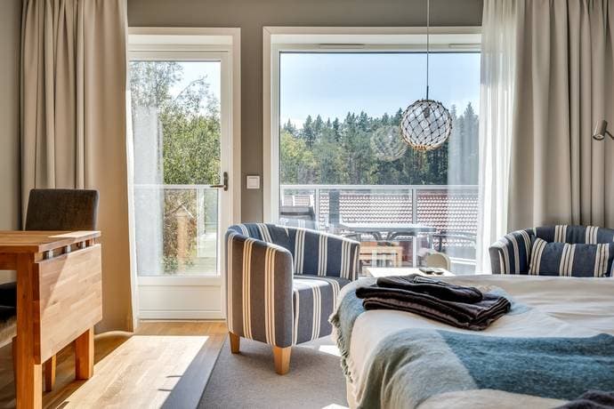 Lagnö Skärgårdsbyn 1110 — bild 1