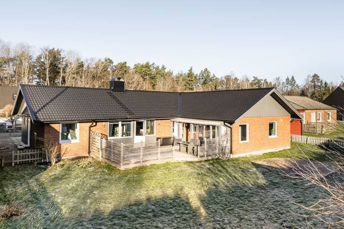 Solhöjdsvägen 3 — bild 1