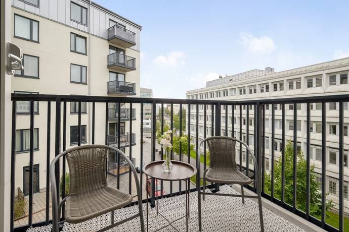 Kista gårdsväg 16 — bild 1