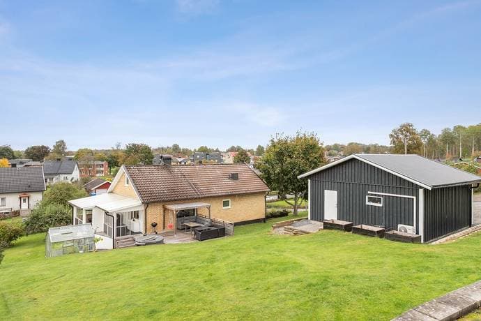 Mossebogatan 16 — bild 1