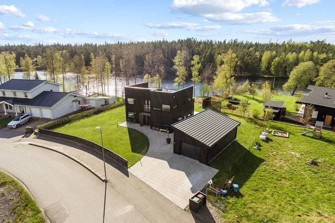 Ljunghedavägen 3 — bild 1