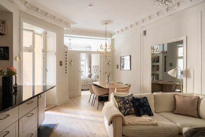 Nybrogatan 77 — bild 1